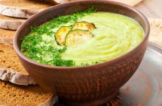 Суп-пюре из кабачков: 10 замечательных рецептов