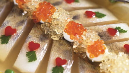 Заливное из рыбы: 7 праздничных рецептов