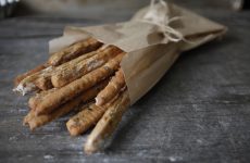 Хлебные палочки Гриссини: 10 рецептов по-итальянски