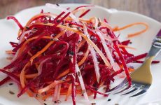Салат из капусты и свеклы — 7 рецептов с пользой для здоровья
