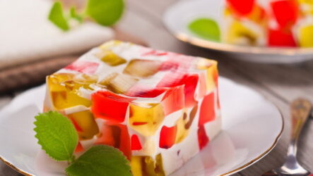 Яркий торт Битое стекло — 8 рецептов желейного десерта