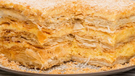 7 простых рецептов Наполеона — для быстрого приготовления торта