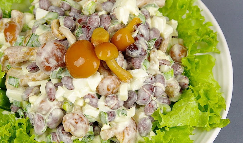 Салат из хризантем с копченой утиной грудкой фри и грибами рецепт и Салат Любимый Муж
