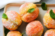 Пирожные Персики — 7 рецептов с фото, как в детстве
