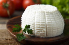 Домашняя рикотта — 7 рецептов итальянского сыра