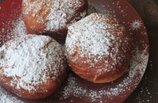 Берлинеры — 7 рецептов, как приготовить самые вкусные пончики
