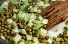 Как приготовить кабачок с зеленым горошком — 7 рецептов