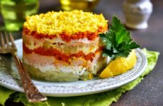 Салат Мимоза с картошкой — 8 праздничных рецептов