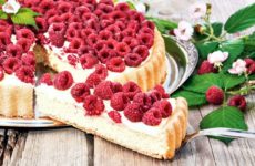 Пирог с малиной — 8 рецептов, как приготовить в домашних условиях