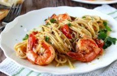 Спагетти с морепродуктами — 7 классных рецептов